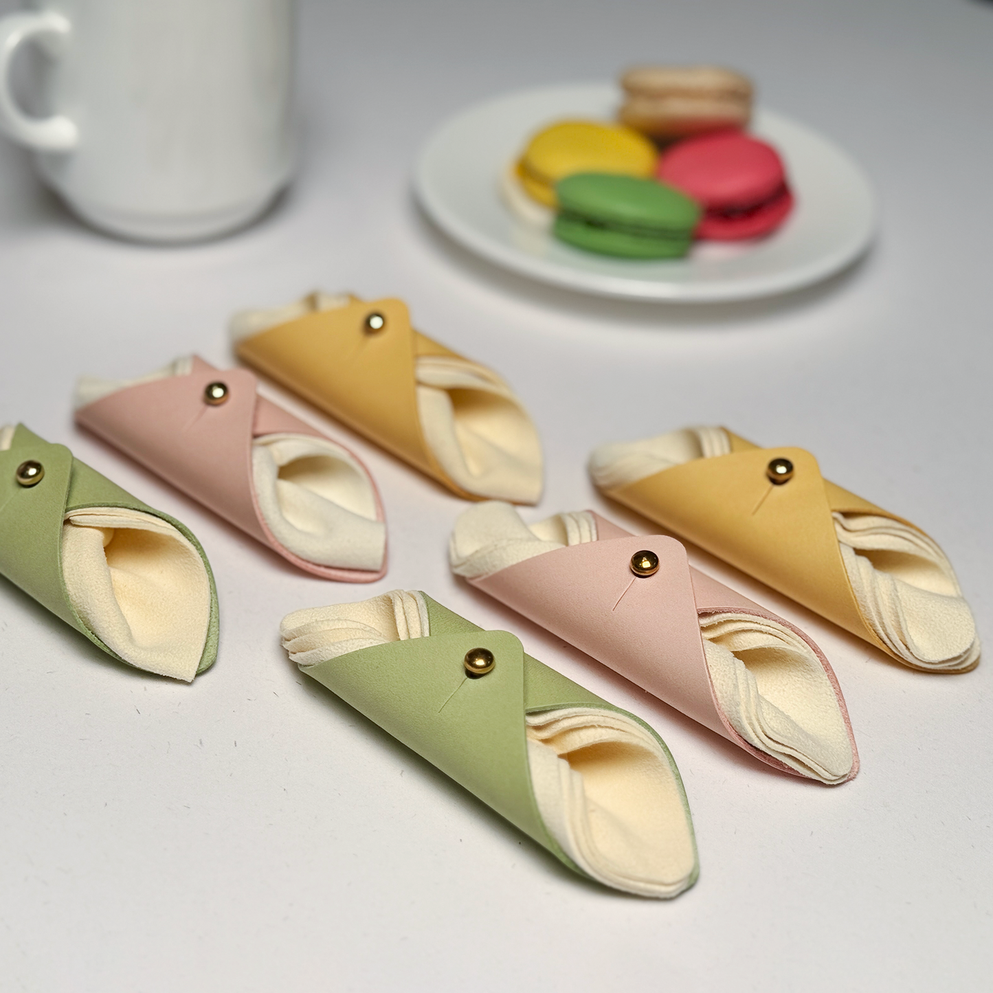 Cannoli Wipe Patisserie Duo